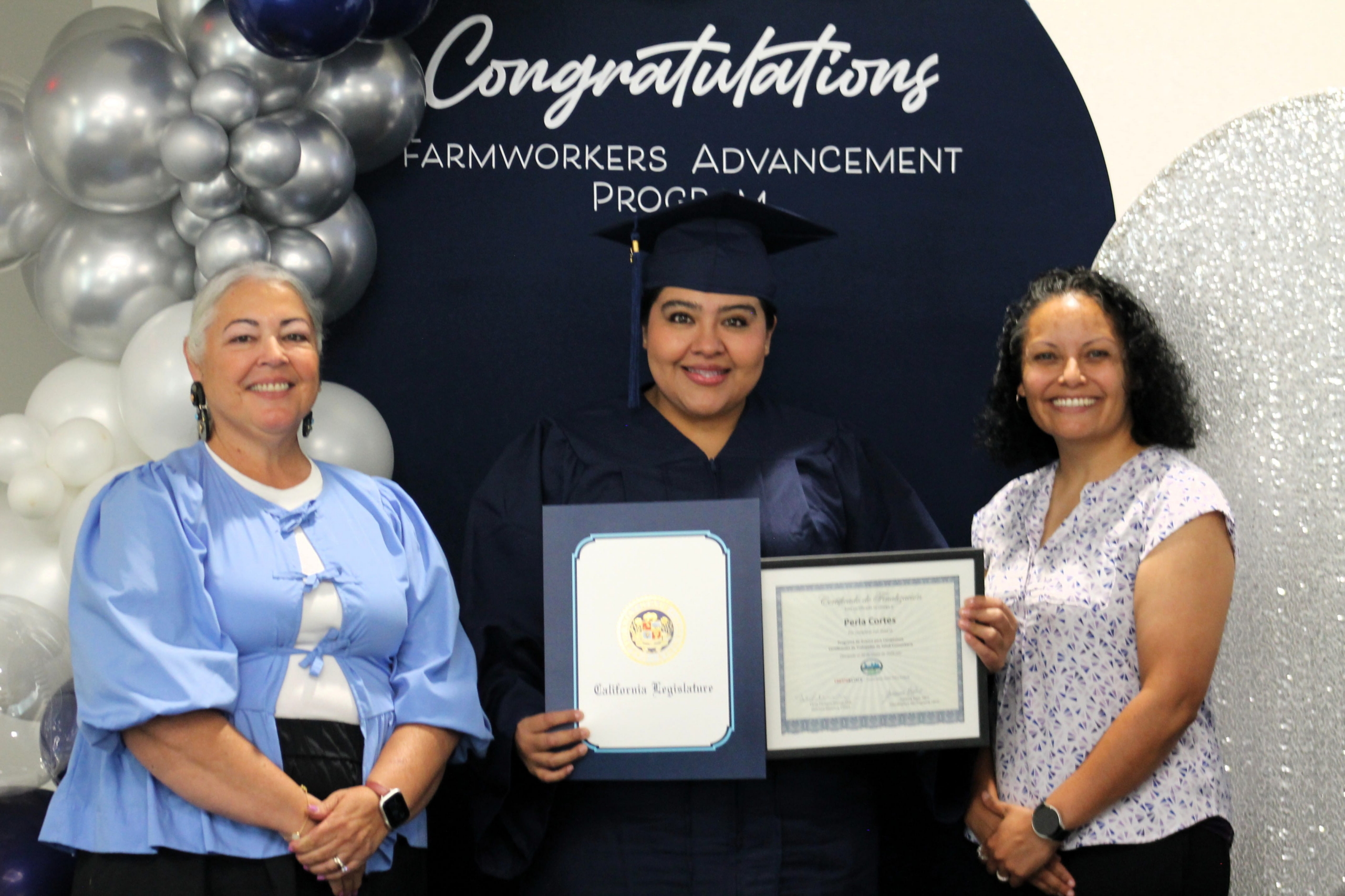 29 New Graduates Join the Ranks of Community Healthy Leaders 29 New Graduates Join the Ranks of Community Healthy Leaders