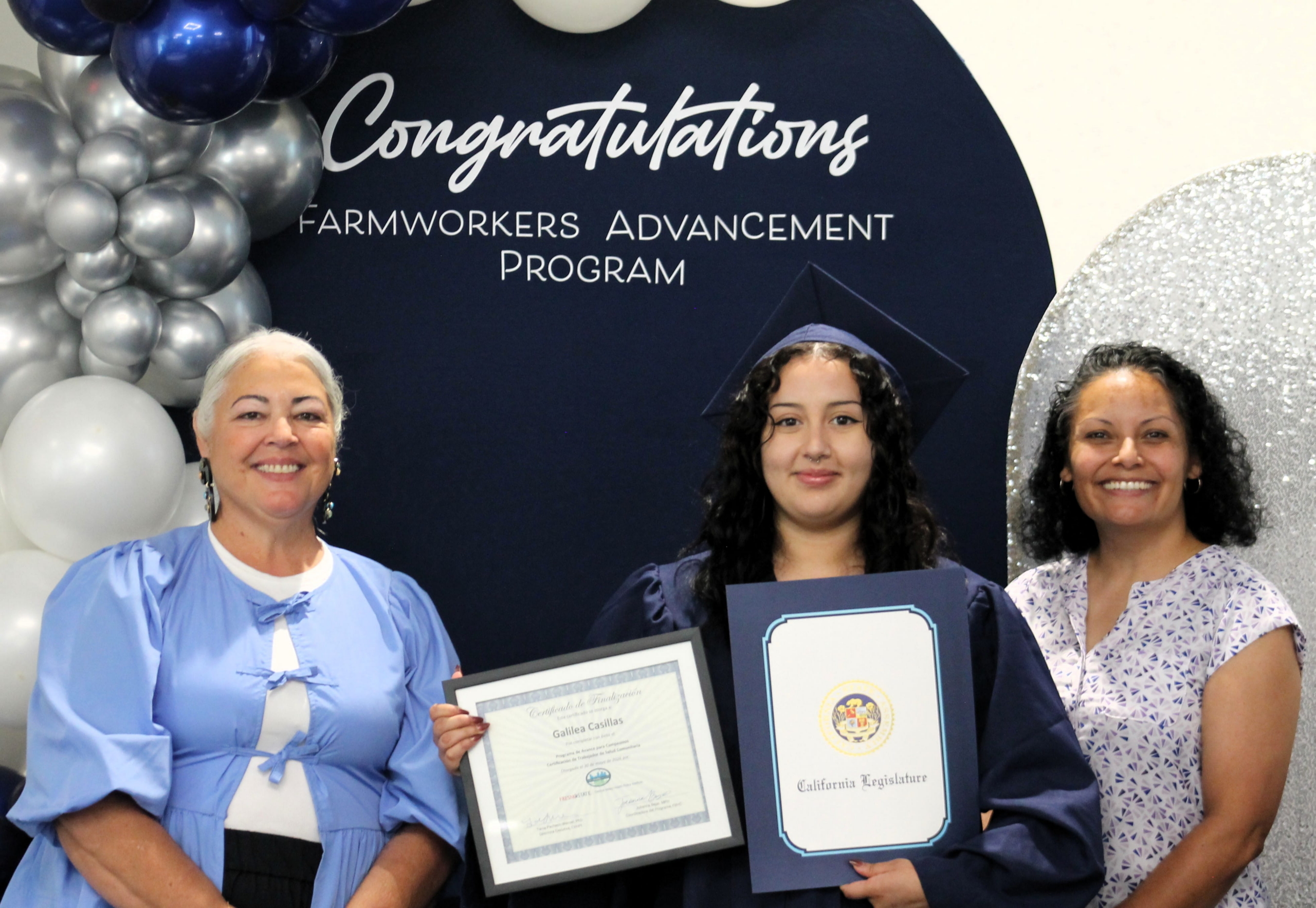 29 New Graduates Join the Ranks of Community Healthy Leaders 29 New Graduates Join the Ranks of Community Healthy Leaders
