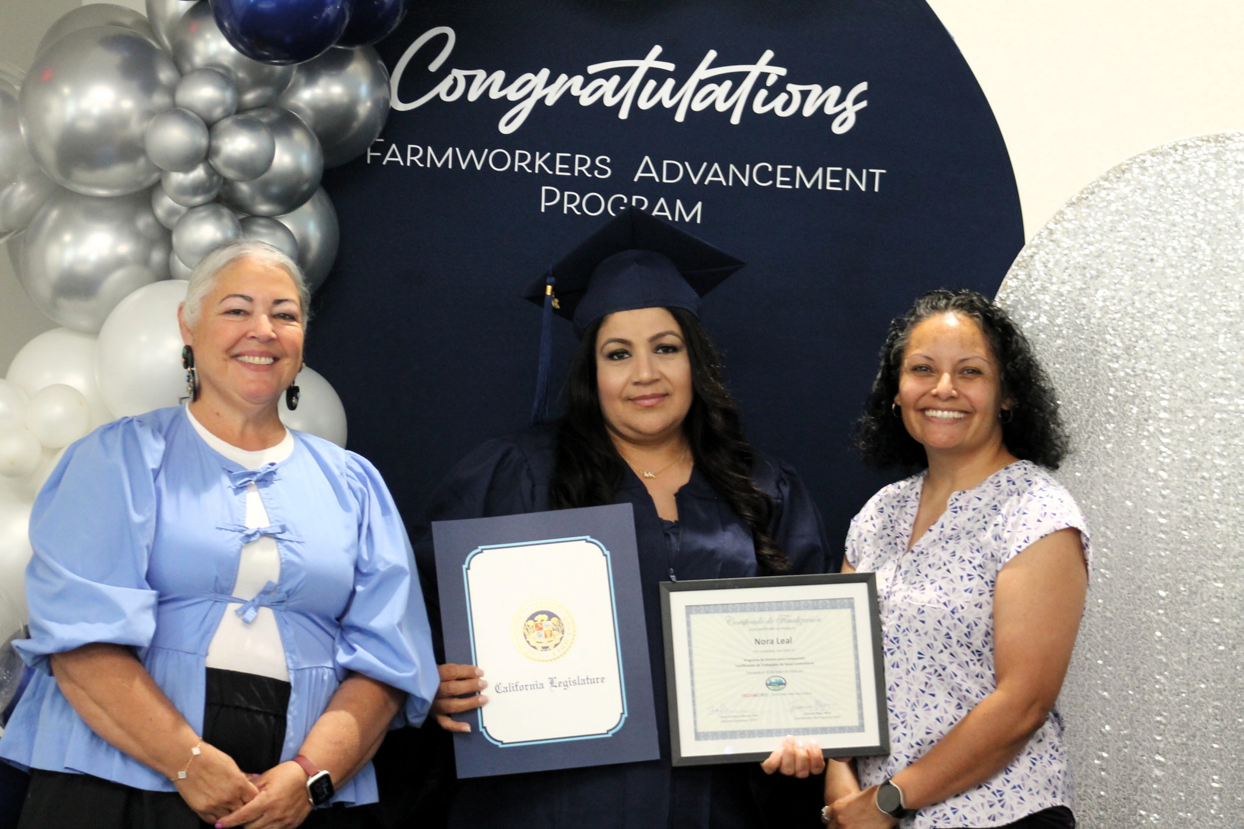 29 New Graduates Join the Ranks of Community Healthy Leaders 29 New Graduates Join the Ranks of Community Healthy Leaders
