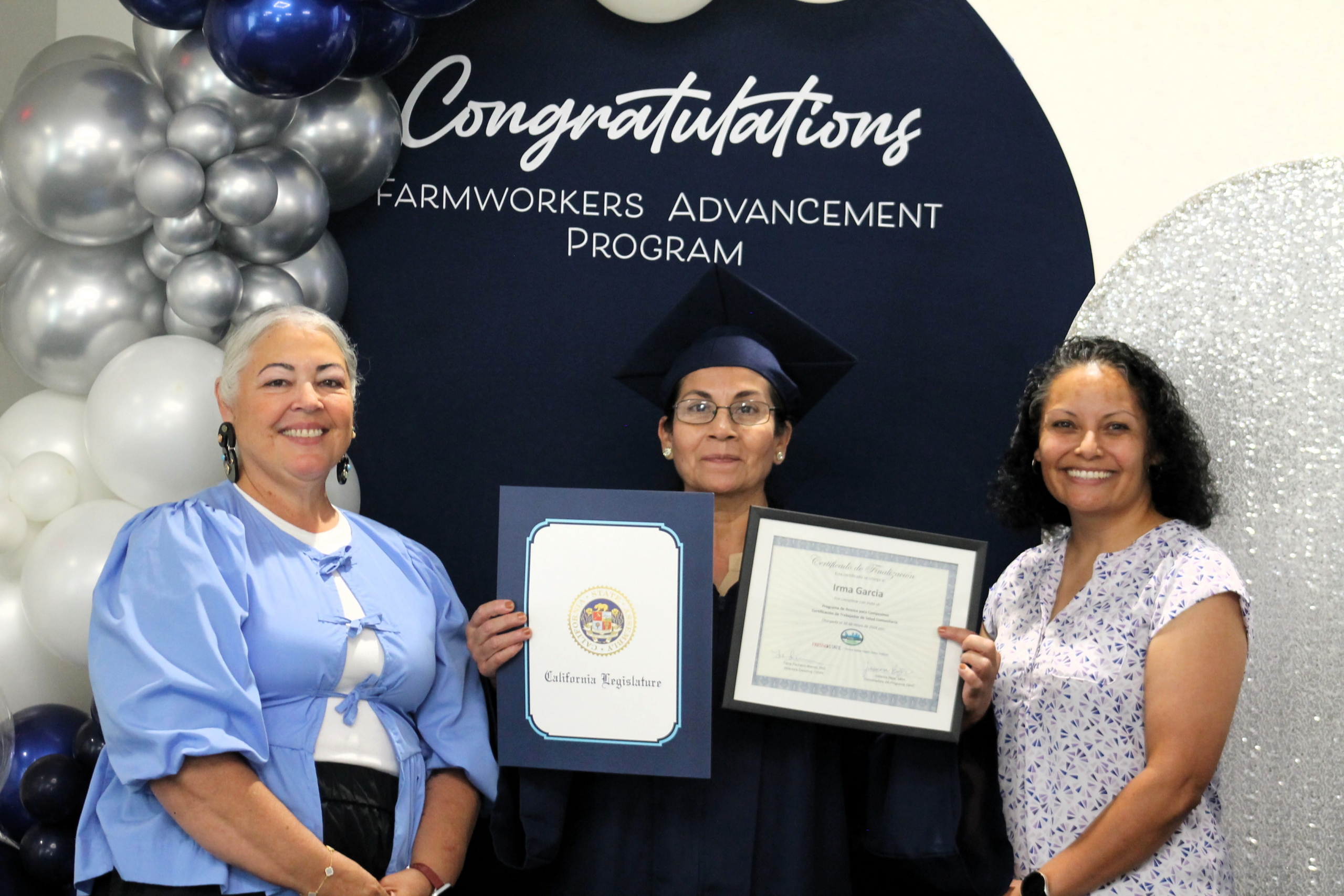 29 New Graduates Join the Ranks of Community Healthy Leaders 29 New Graduates Join the Ranks of Community Healthy Leaders