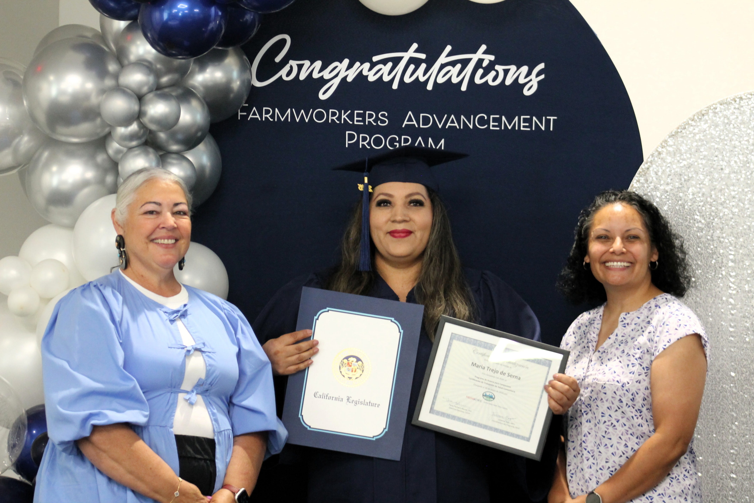 29 New Graduates Join the Ranks of Community Healthy Leaders 29 New Graduates Join the Ranks of Community Healthy Leaders
