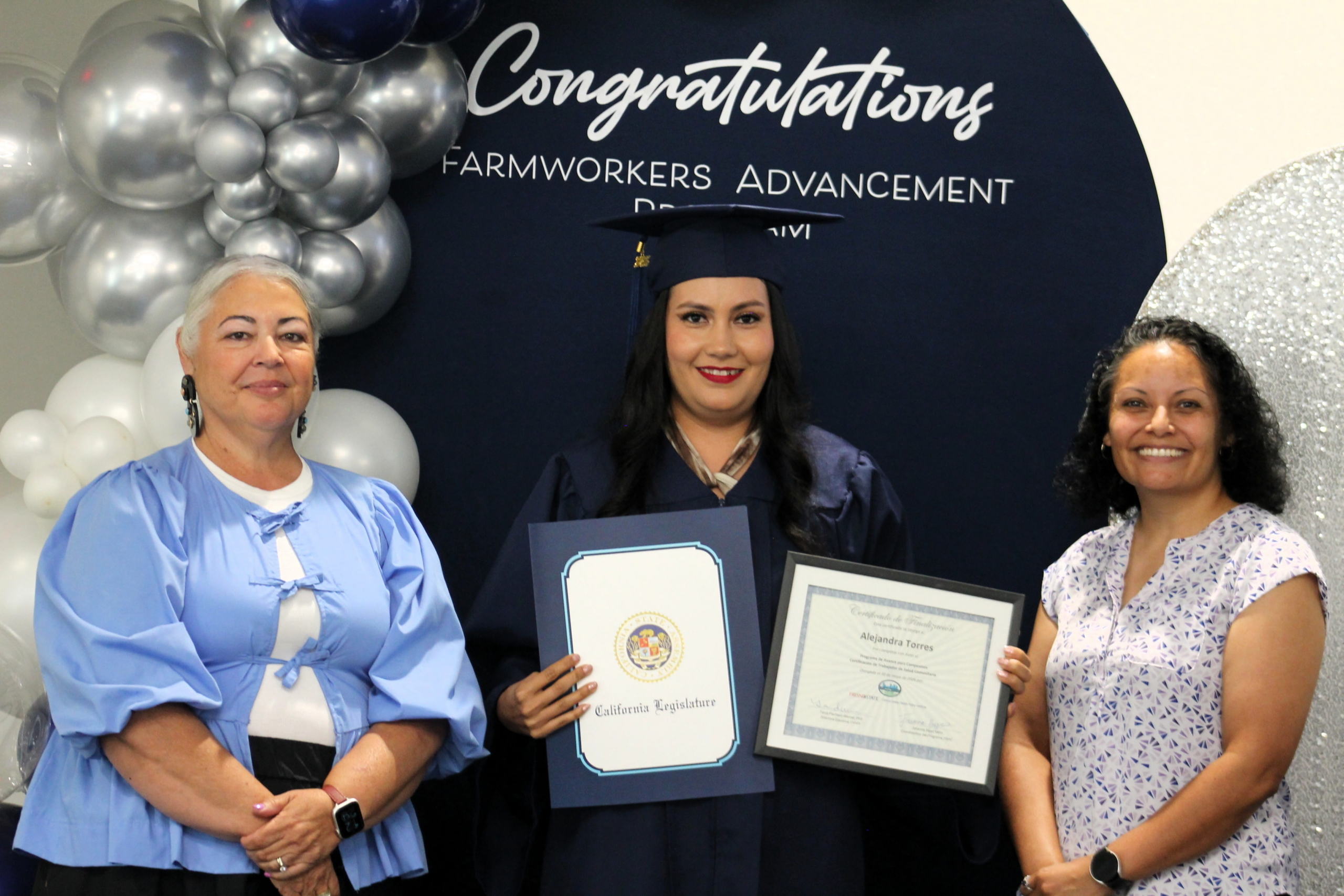 29 New Graduates Join the Ranks of Community Healthy Leaders 29 New Graduates Join the Ranks of Community Healthy Leaders