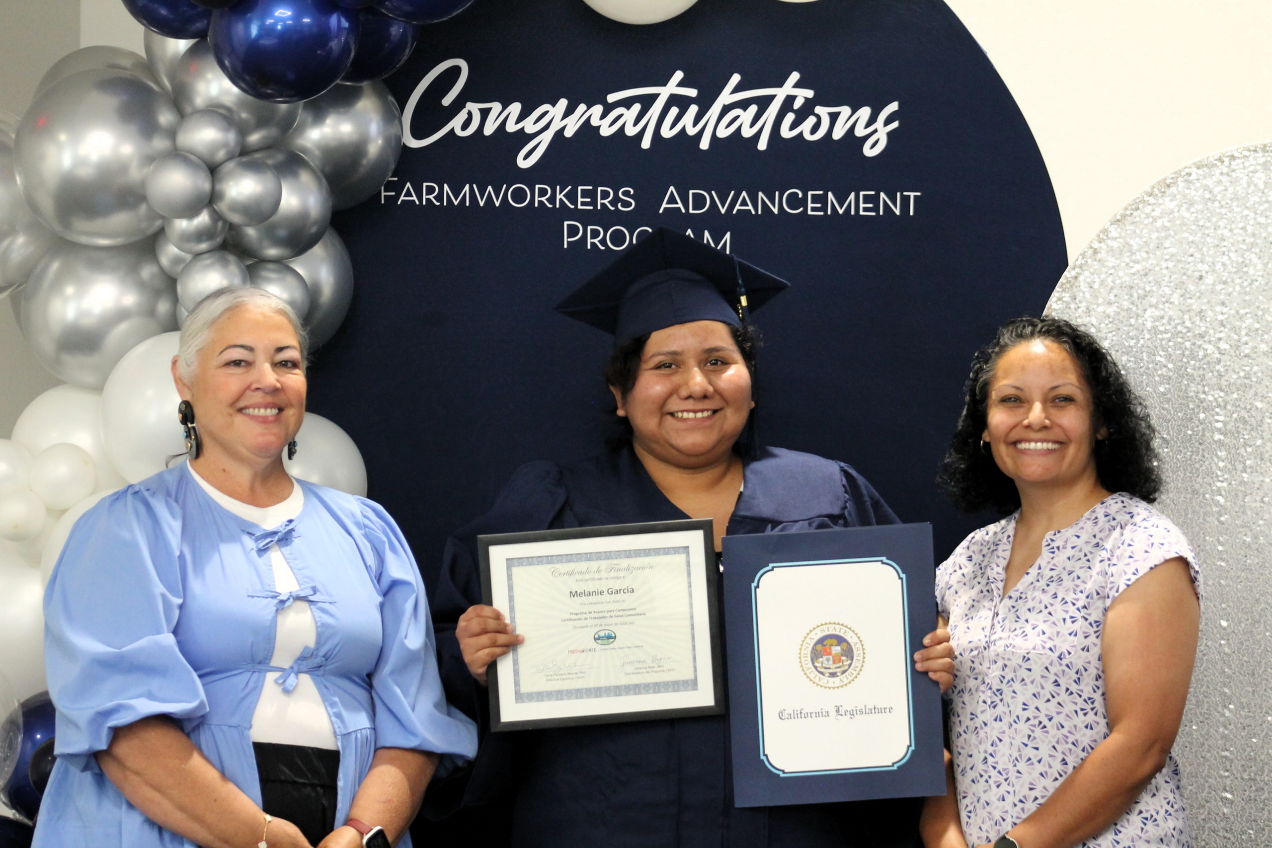 29 New Graduates Join the Ranks of Community Healthy Leaders 29 New Graduates Join the Ranks of Community Healthy Leaders